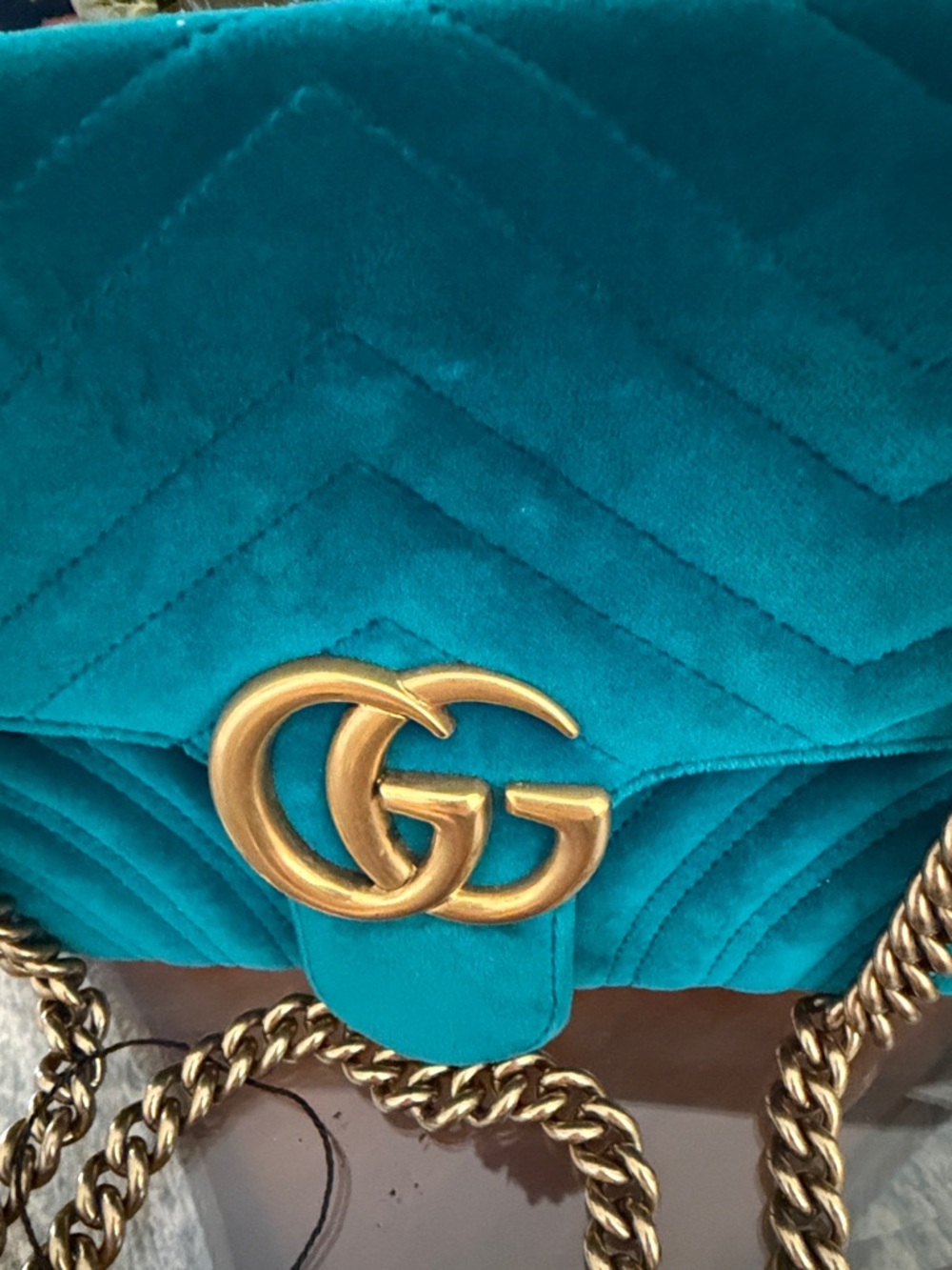 Gucci Teal Velvet GG Marmont Shoulder Bag with Gold Hardware - Picture 3 of 10